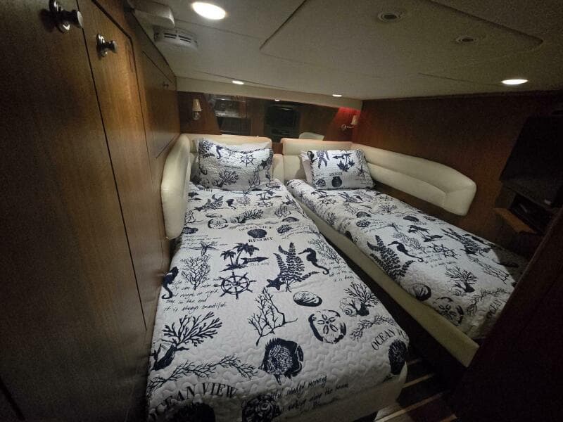 2008 Tiara Yachts 4300 Sovran