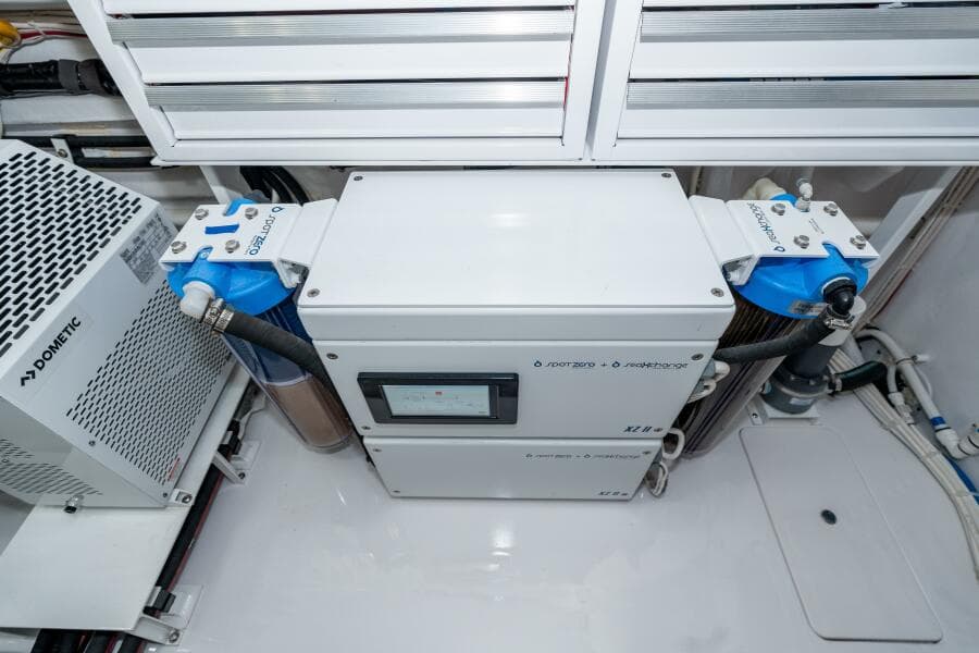 2025 Viking 90C "Zatara" 