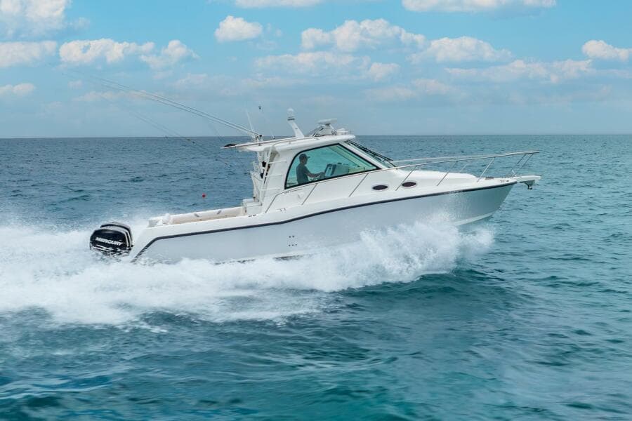 2012 Boston Whaler 345 Conquest - Profile 