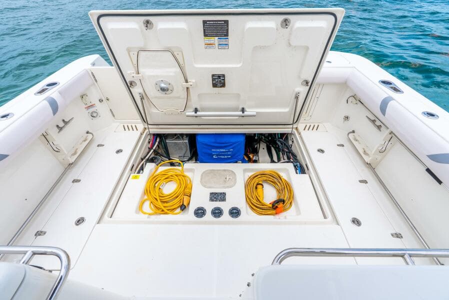 2012 Boston Whaler 345 Conquest - Engine 