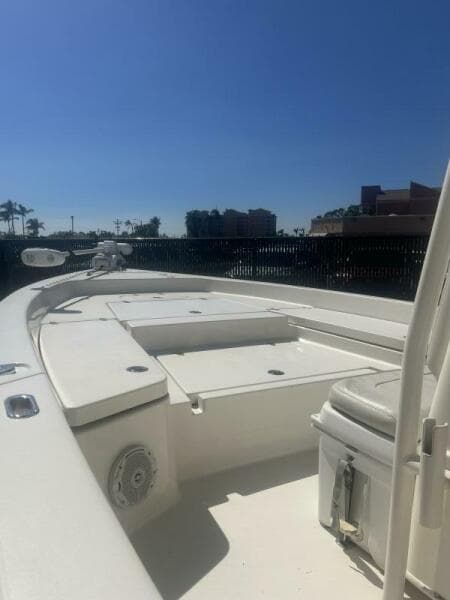 2016 Pathfinder 2400 TRS