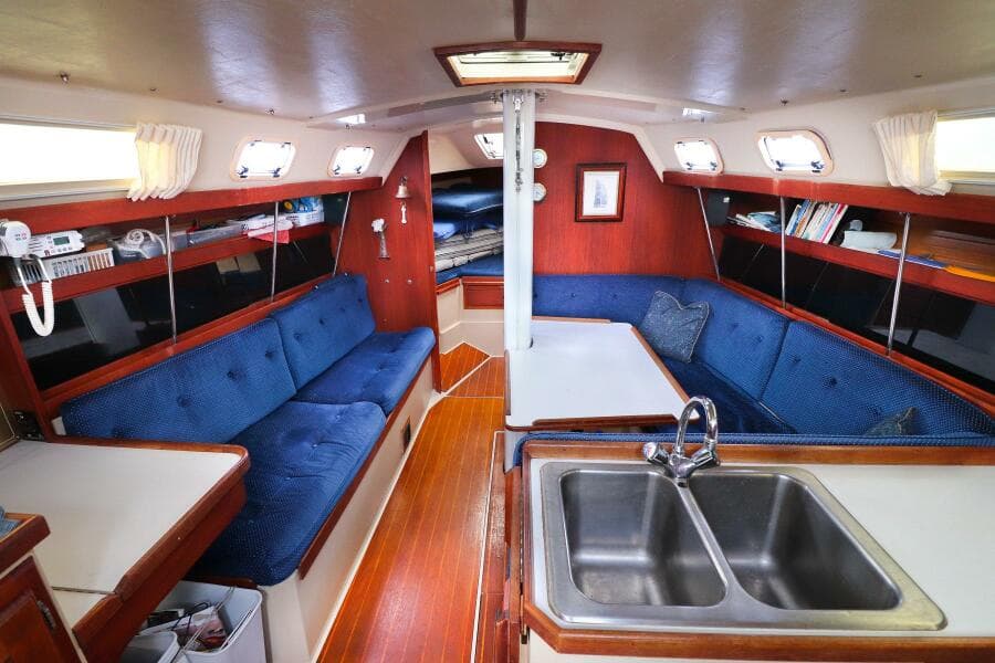 1987 Catalina 34