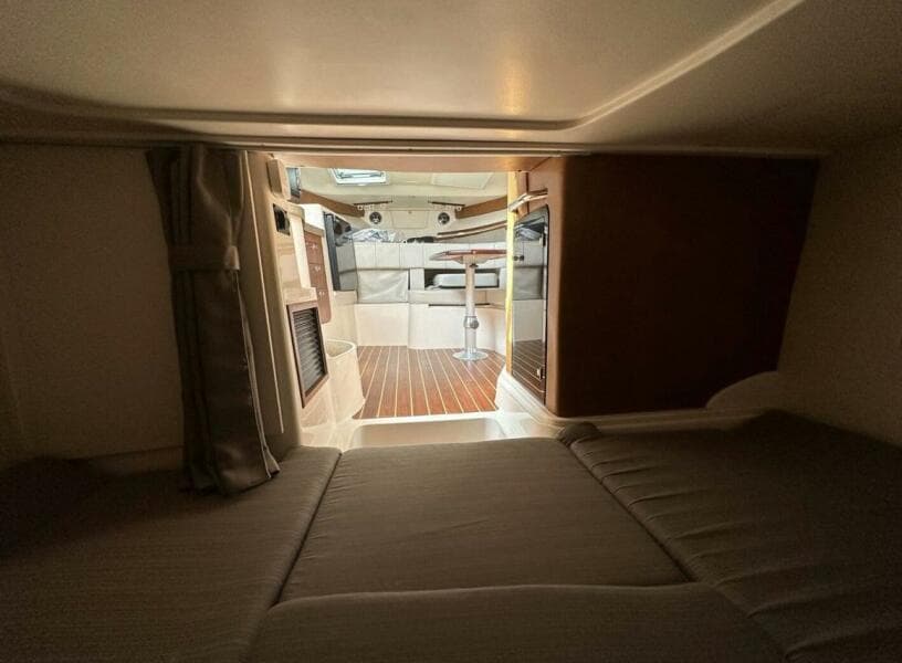 2014 Grady-White Express 330