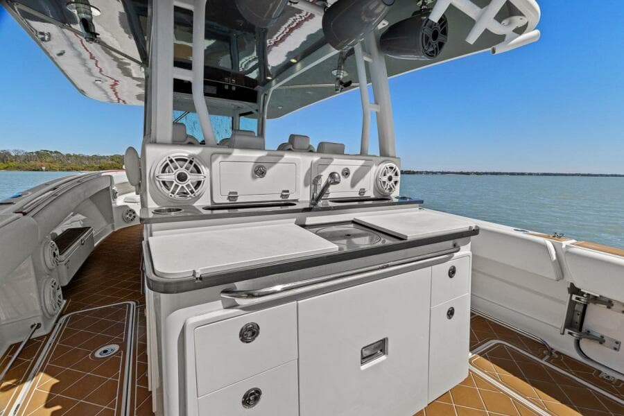 2019 HCB 4200 Siesta