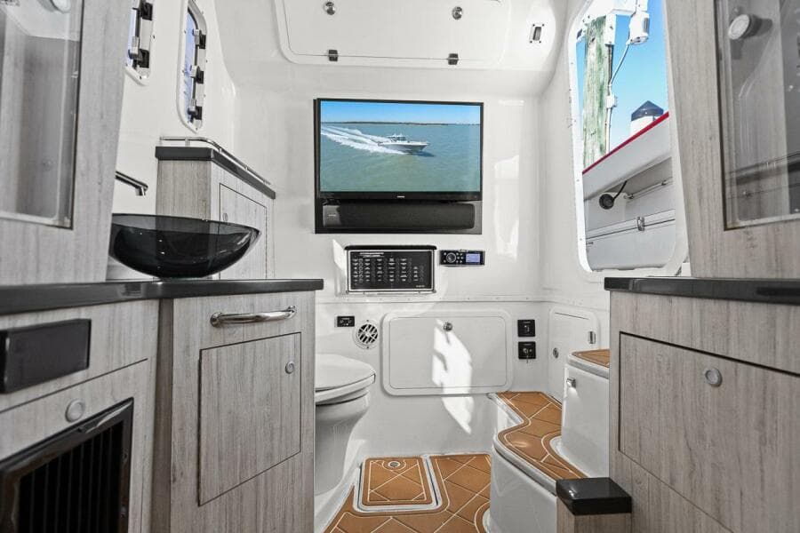 2019 HCB 4200 Siesta