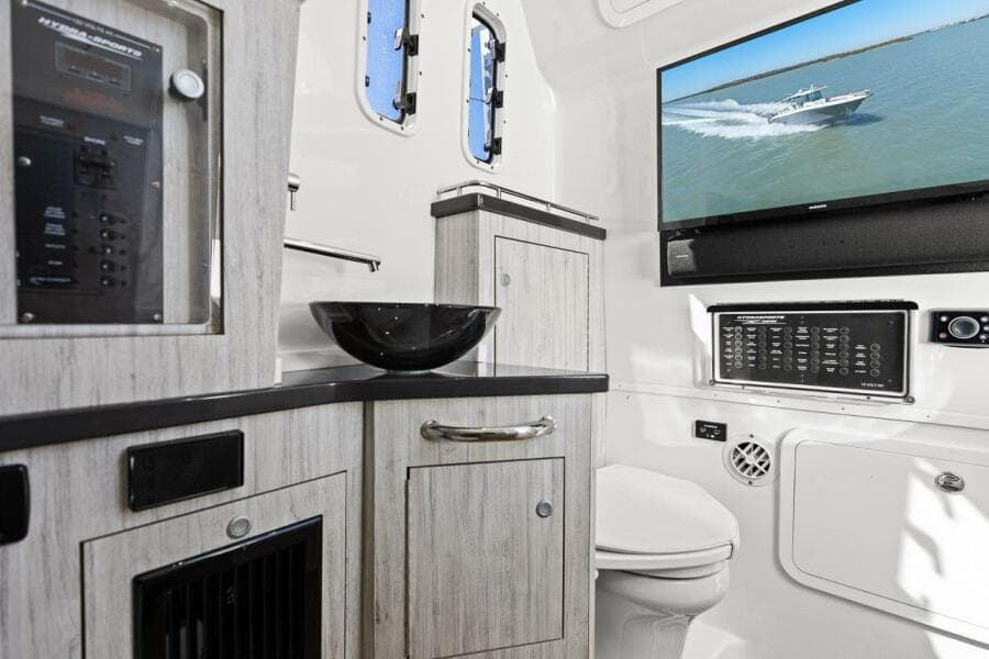 2019 HCB 4200 Siesta