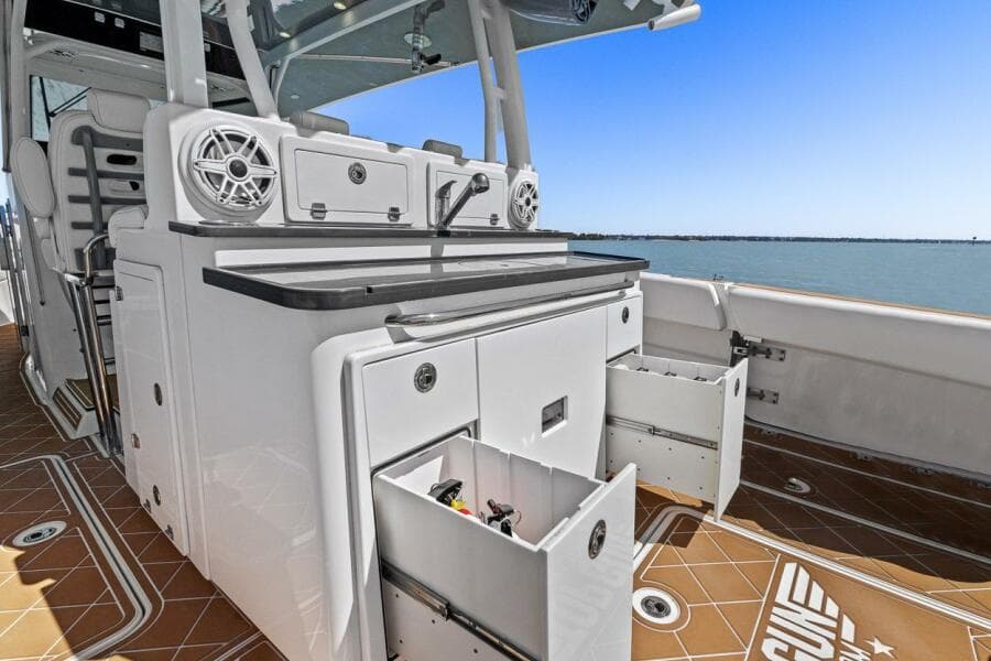 2019 HCB 4200 Siesta