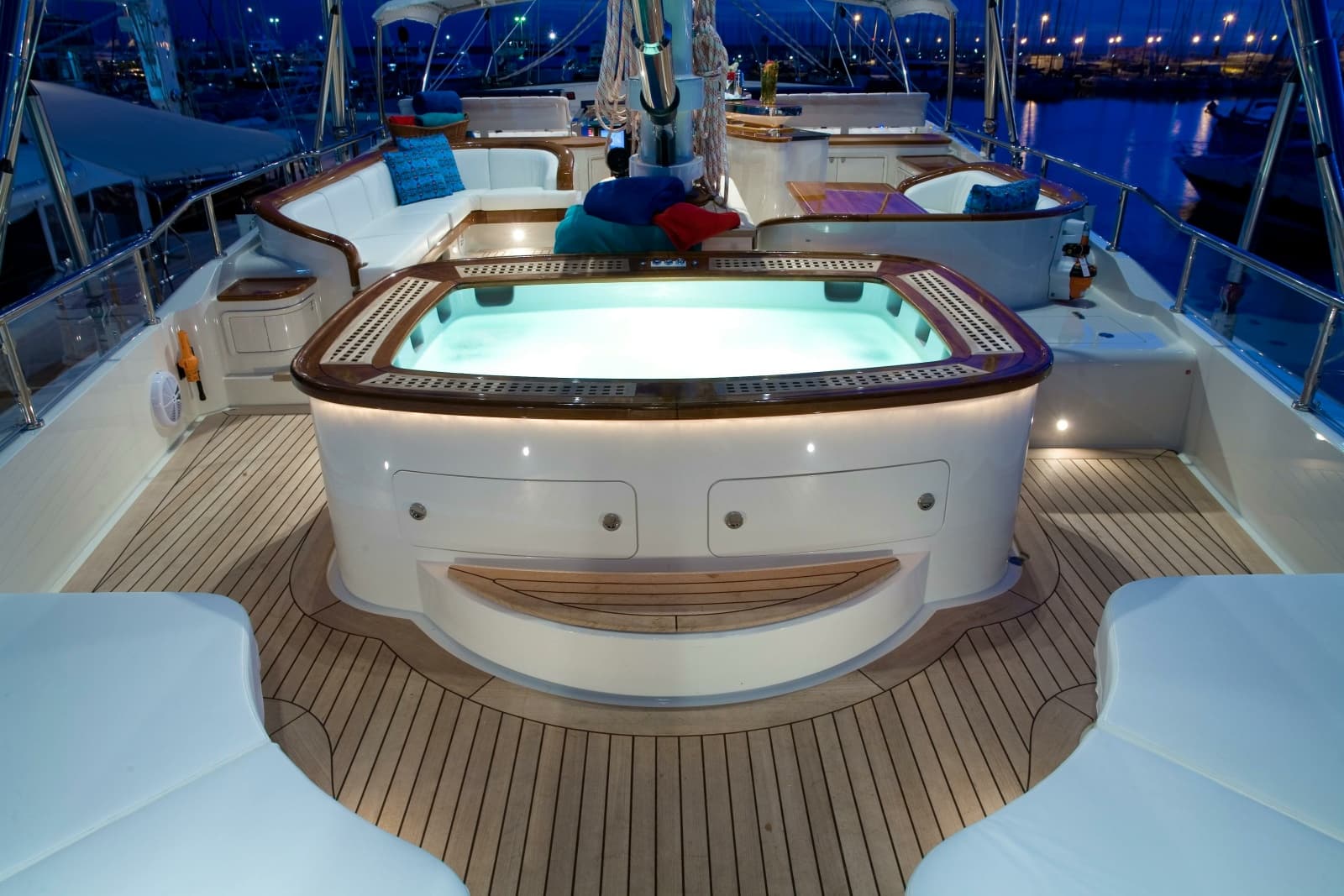 2007 Perini Navi Perini 52M - Photo 14