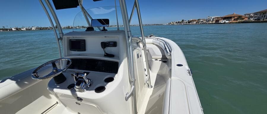 2006 Boston Whaler 270 Outrage