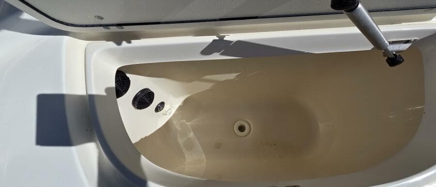 2006 Boston Whaler 270 Outrage