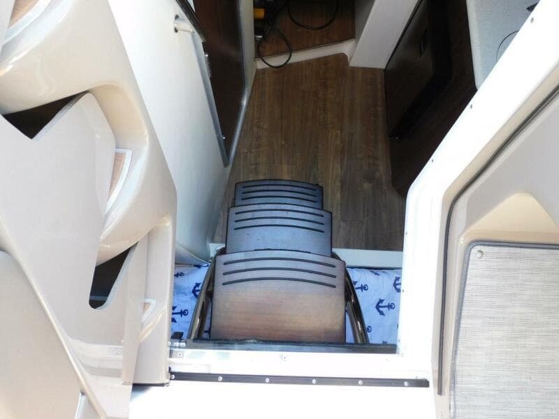 2019 Regal 28 Express