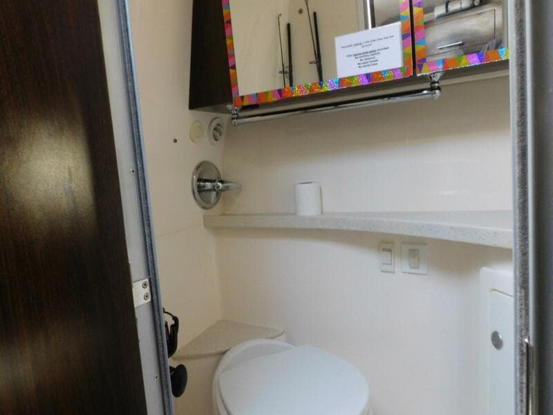 2019 Regal 28 Express