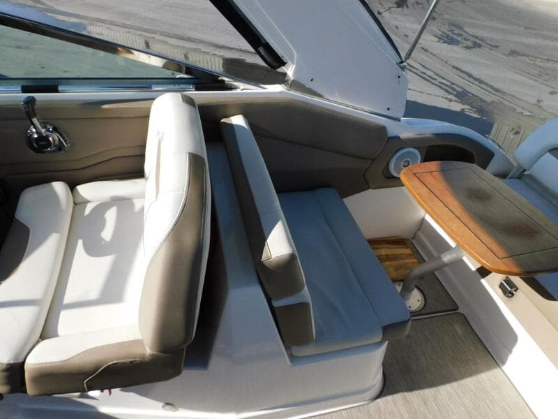 2019 Regal 28 Express