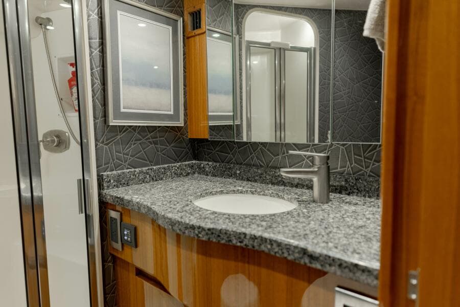 2015 Viking 52 Sport Tower- UP TO IT- Master Head