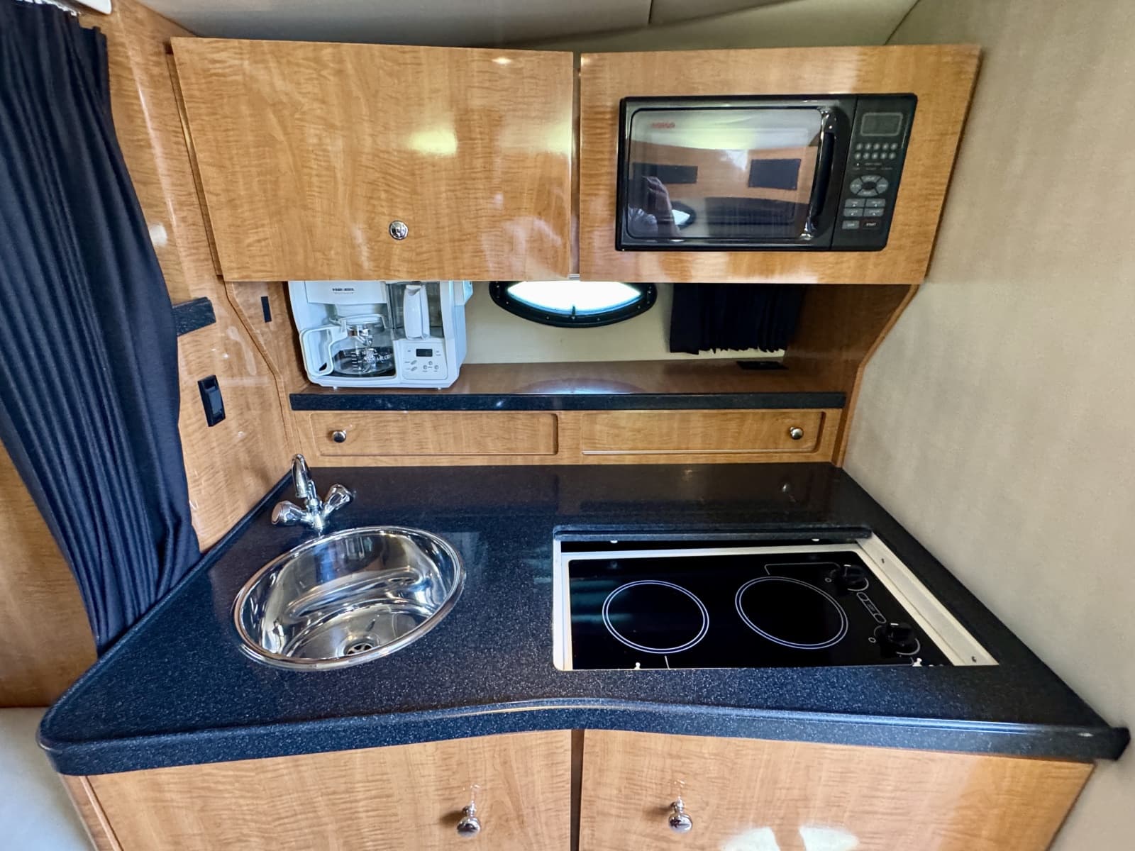 2004 Regal 3260 Commodore - Photo 37