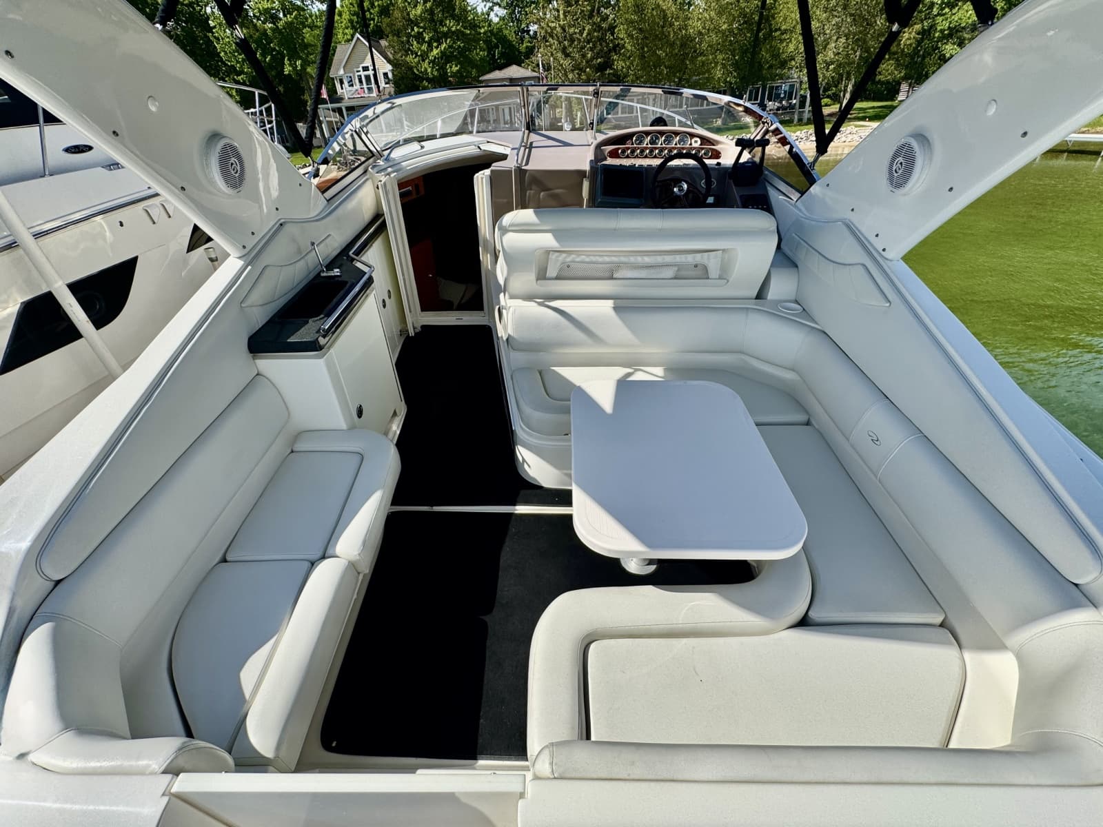 2004 Regal 3260 Commodore - Photo 19