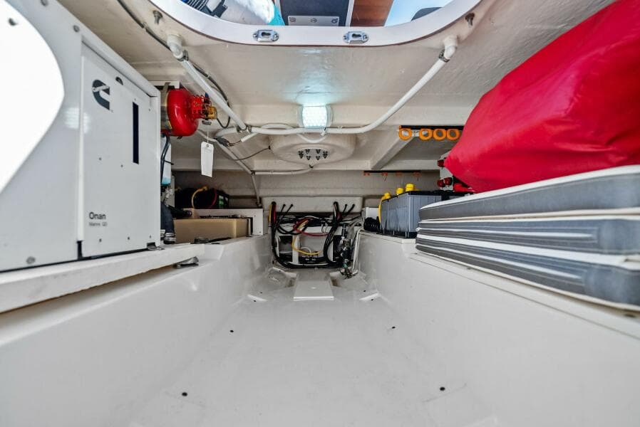 2019 Tiara Yachts 38 LS