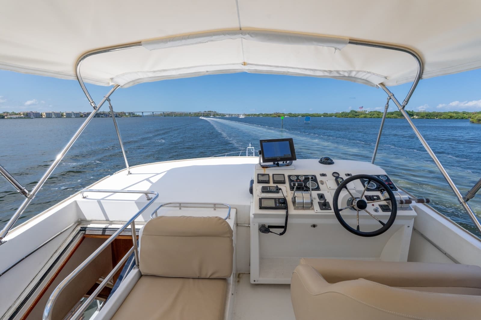 2003 Navigator 5700 - Photo 16
