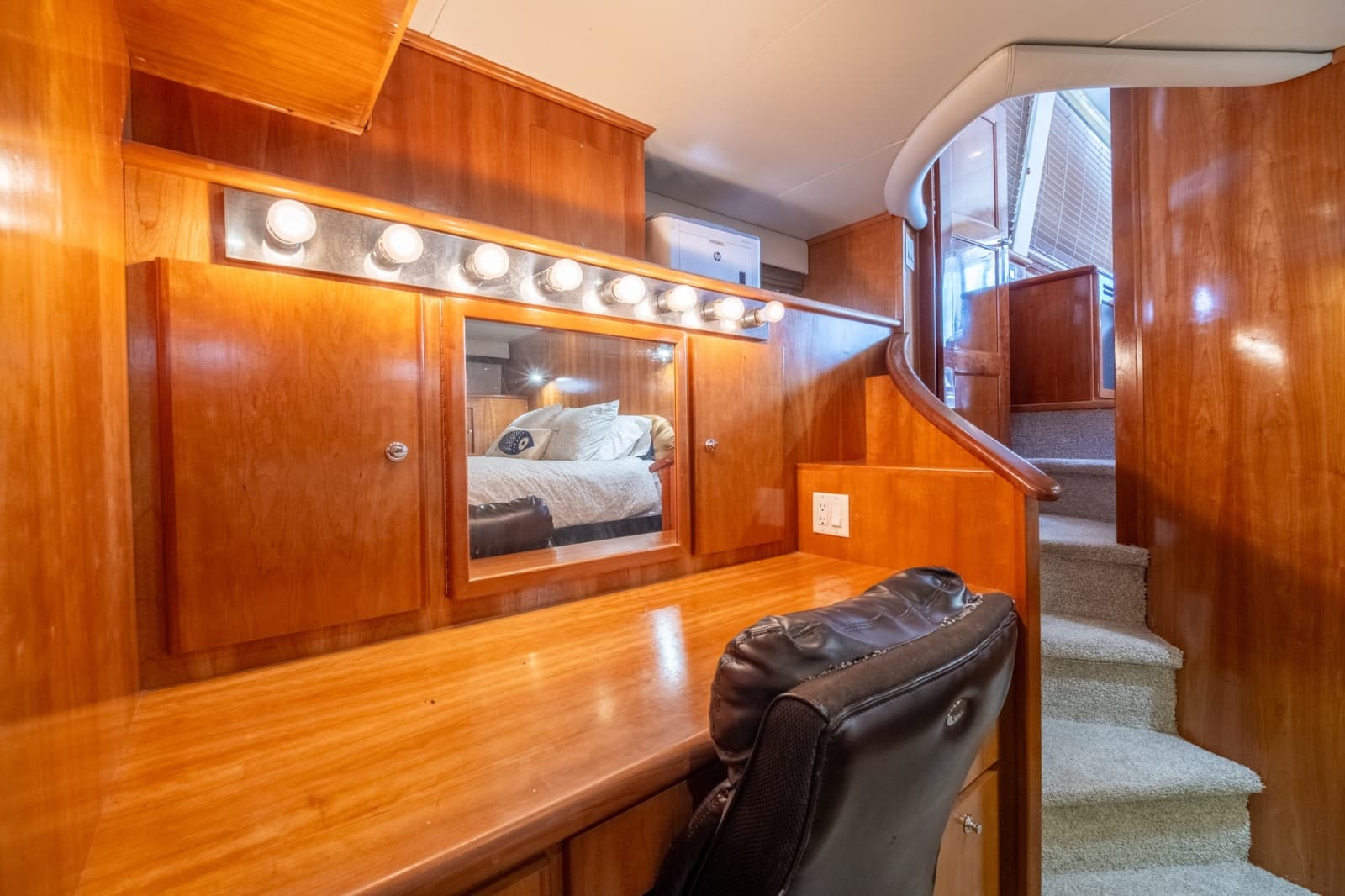 2003 Navigator 5700 - Photo 45