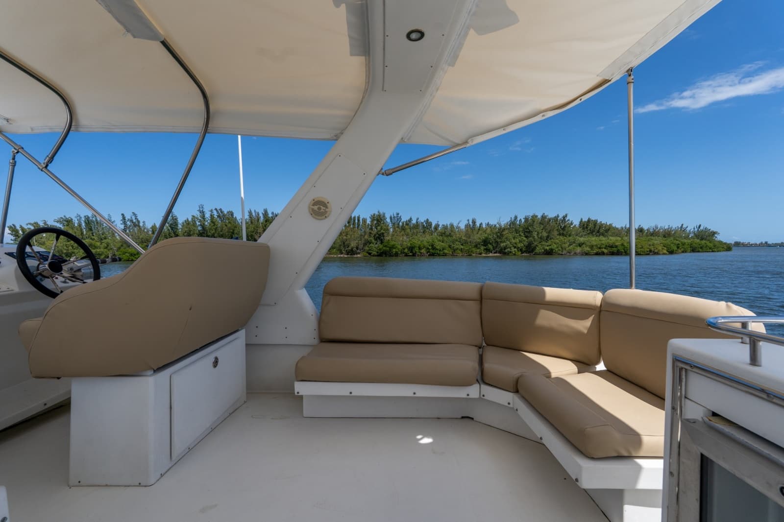2003 Navigator 5700 - Photo 18