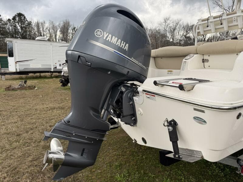 2022 NauticStar 2302 Legacy