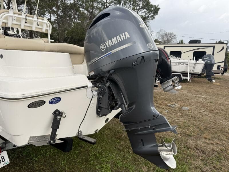 2022 NauticStar 2302 Legacy