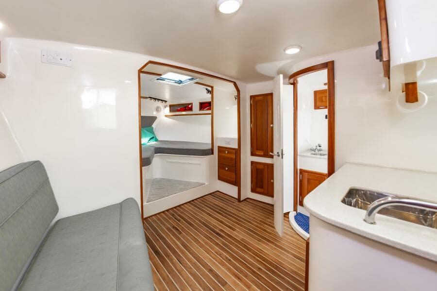 2003 Custom Carolina 40 Layton Express