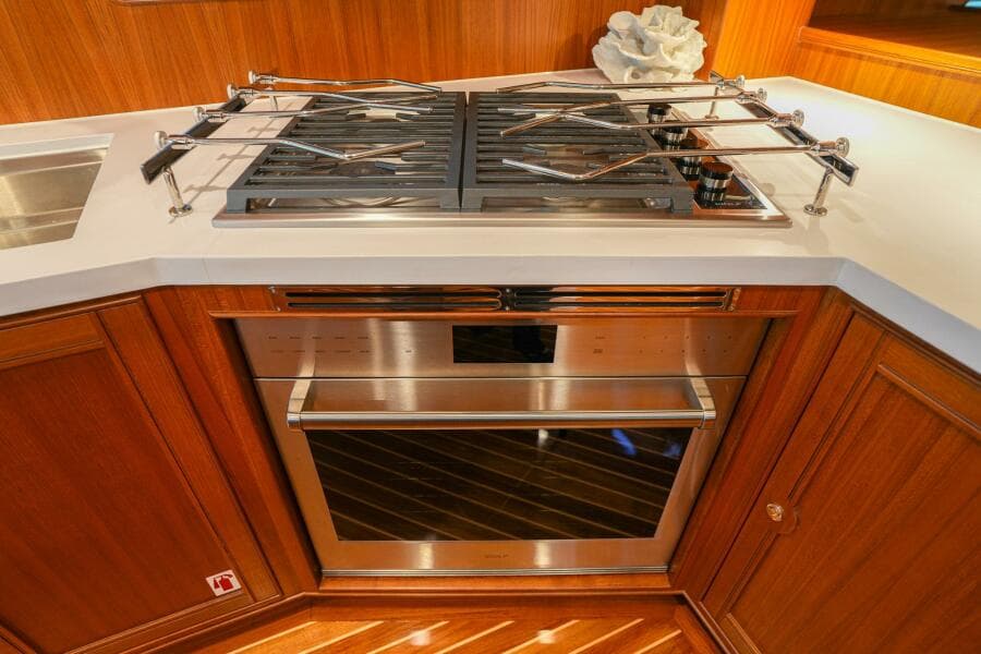 Galley Cooktop and Oven