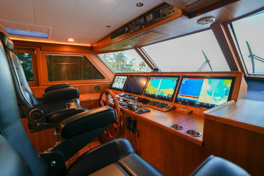 Command Bridge Facing Forward Port