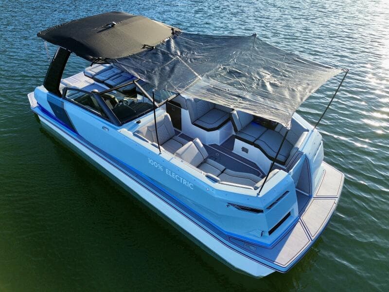2023 Correct Craft Ingenity 23EL2 Electric Boat