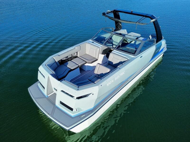 2023 Correct Craft Ingenity 23EL2 Electric Boat