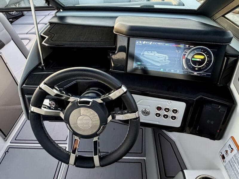 2023 Correct Craft Ingenity 23EL2 Electric Boat