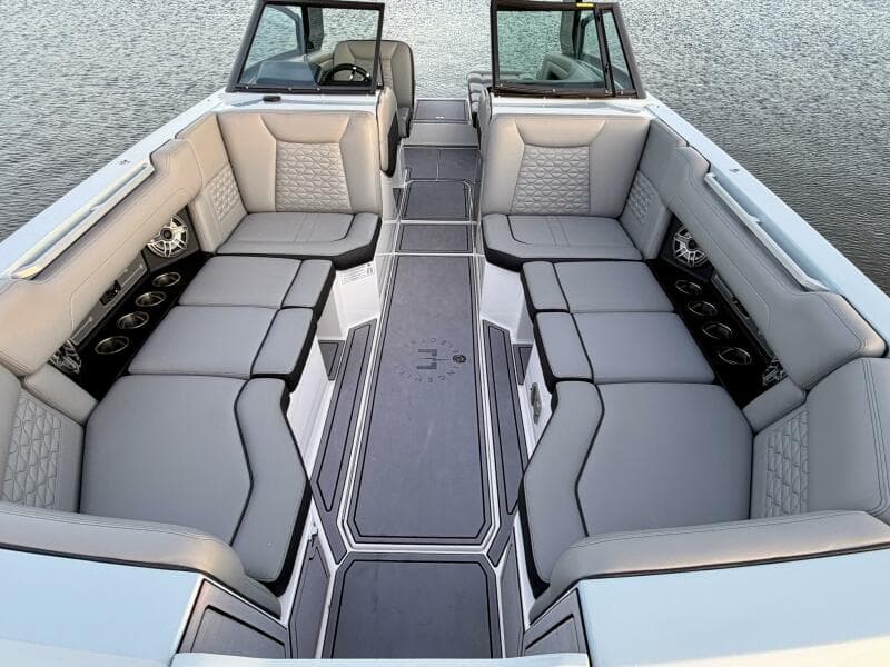 2023 Correct Craft Ingenity 23EL2 Electric Boat