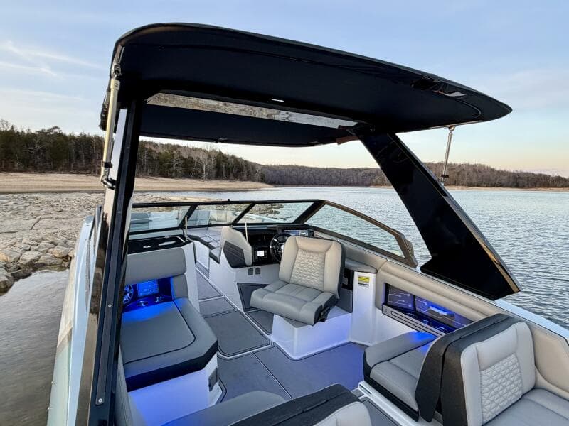 2023 Correct Craft Ingenity 23EL2 Electric Boat