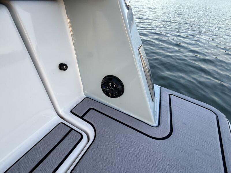 2023 Correct Craft Ingenity 23EL2 Electric Boat