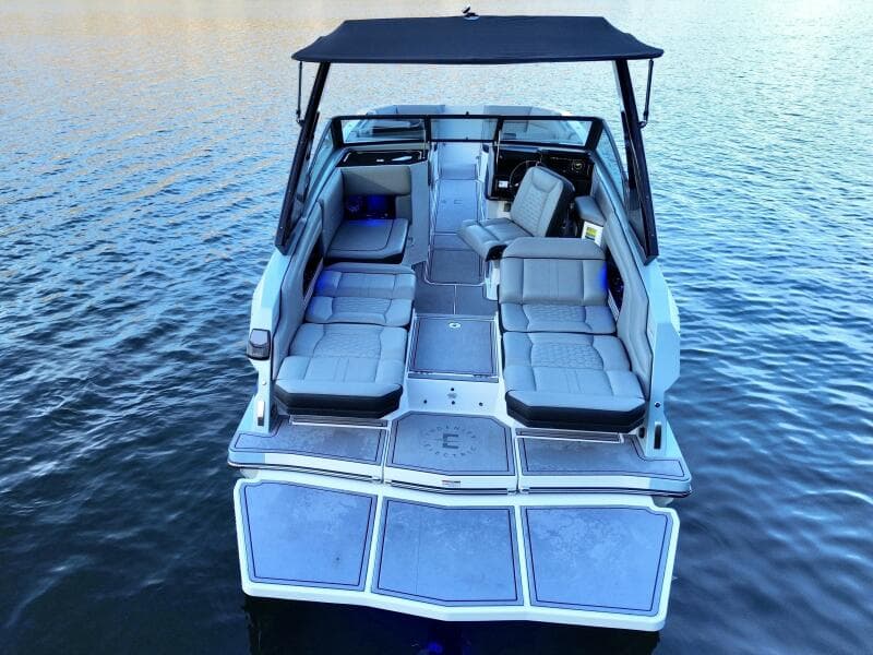 2023 Correct Craft Ingenity 23EL2 Electric Boat