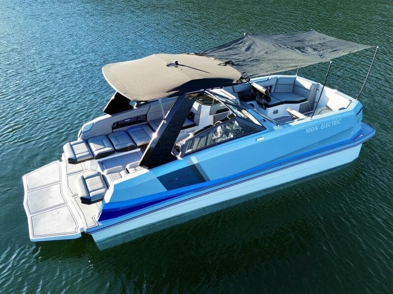 2023 Correct Craft Ingenity 23EL2 Electric Boat