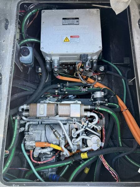 2023 Correct Craft Ingenity 23EL2 Electric Boat