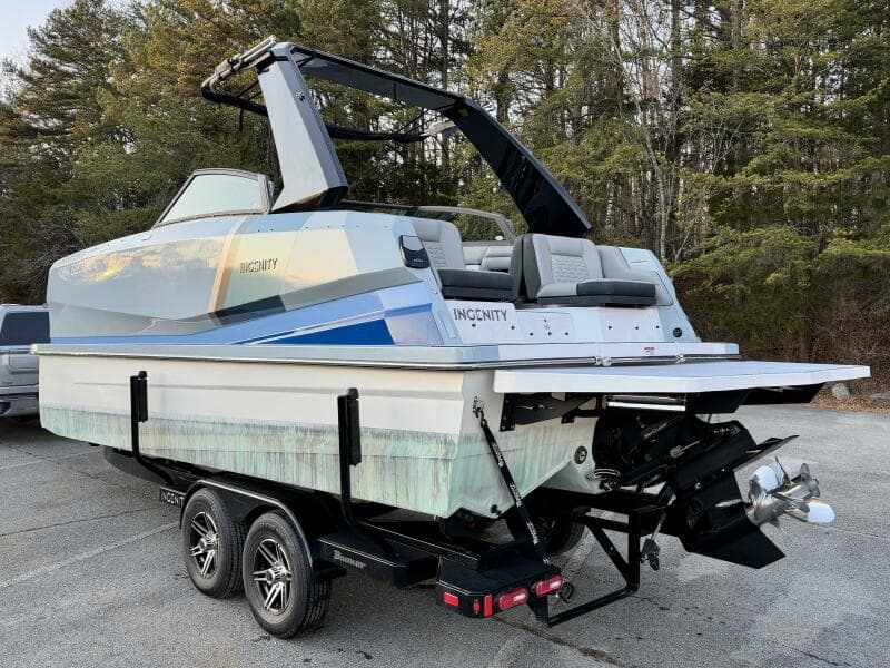 2023 Correct Craft Ingenity 23EL2 Electric Boat