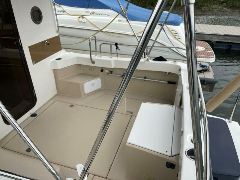 2016 Ranger Tugs R-25 SC