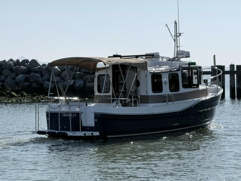 2016 Ranger Tugs R-25 SC