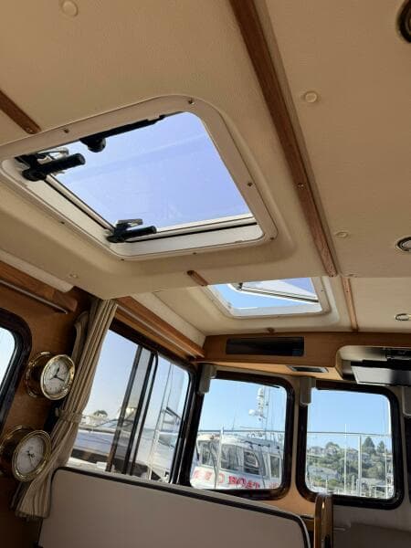 2016 Ranger Tugs R-25 SC