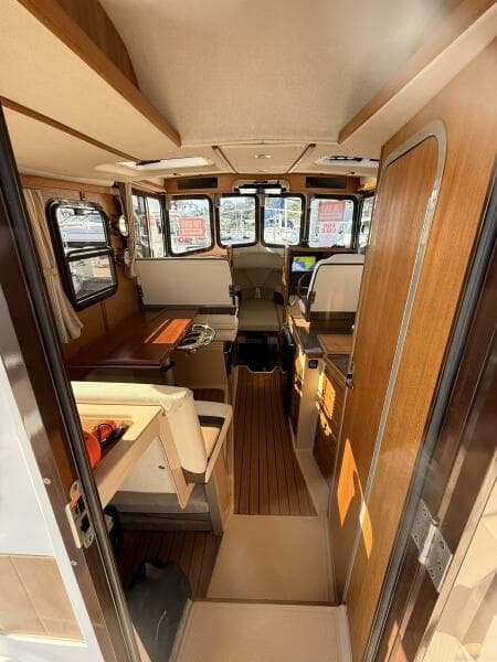 2016 Ranger Tugs R-25 SC