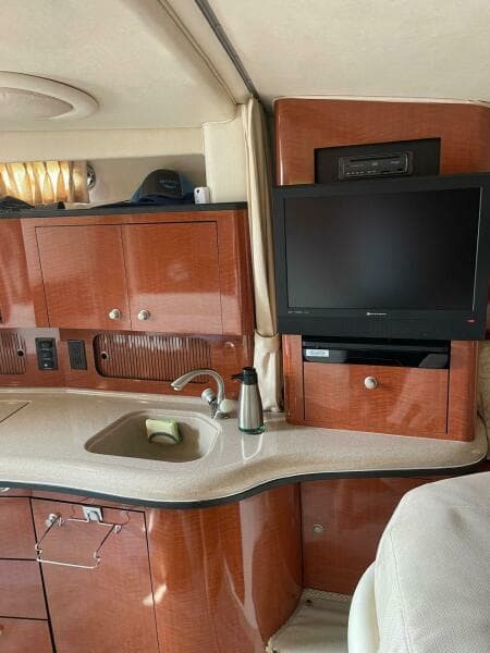 2005 Sea Ray Sundancer 320