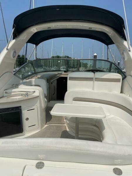 2005 Sea Ray Sundancer 320