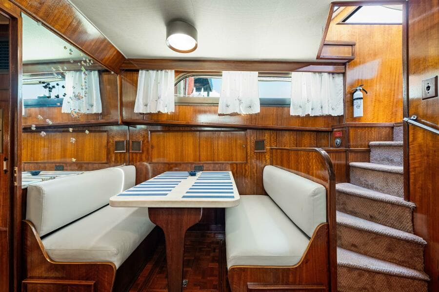 1979 Hatteras 53 Classic - Photo 50