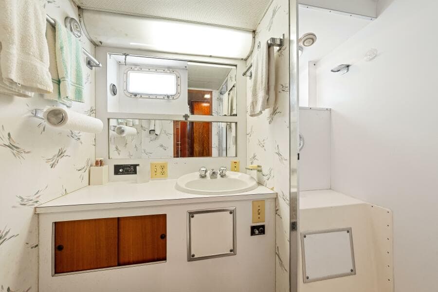 1979 Hatteras 53 Classic - Photo 59