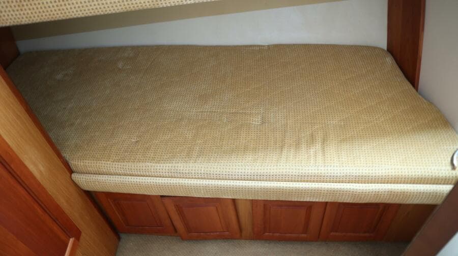 2005 Luhrs 38 Convertible