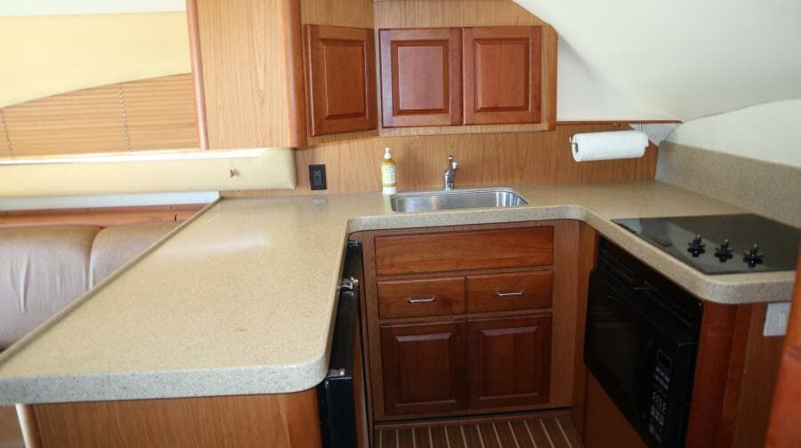 2005 Luhrs 38 Convertible