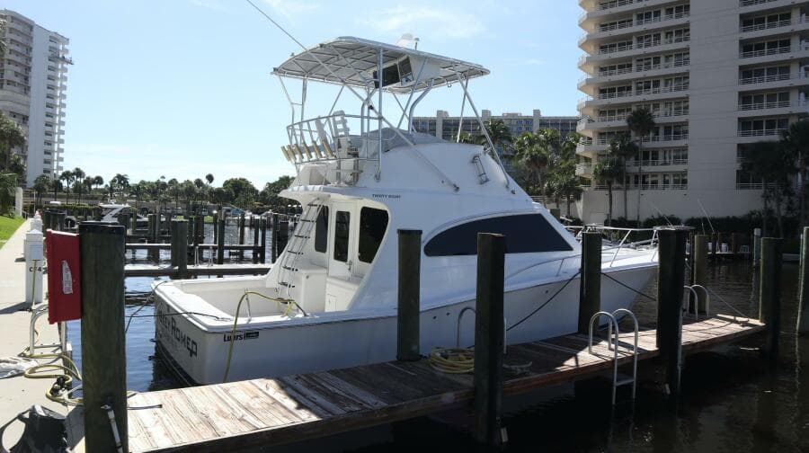2005 Luhrs 38 Convertible